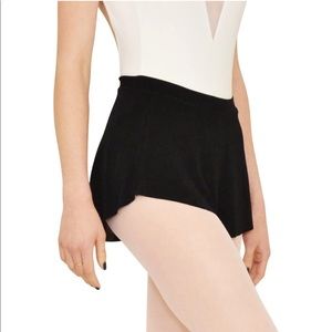 Bullet Pointe Pull On Ballet Skirt Size XS